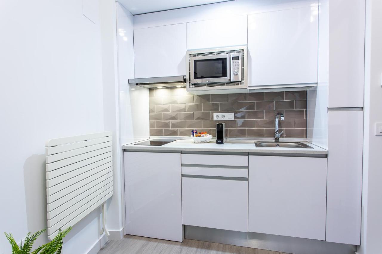 Apartamentos Hervas Suites Экстерьер фото