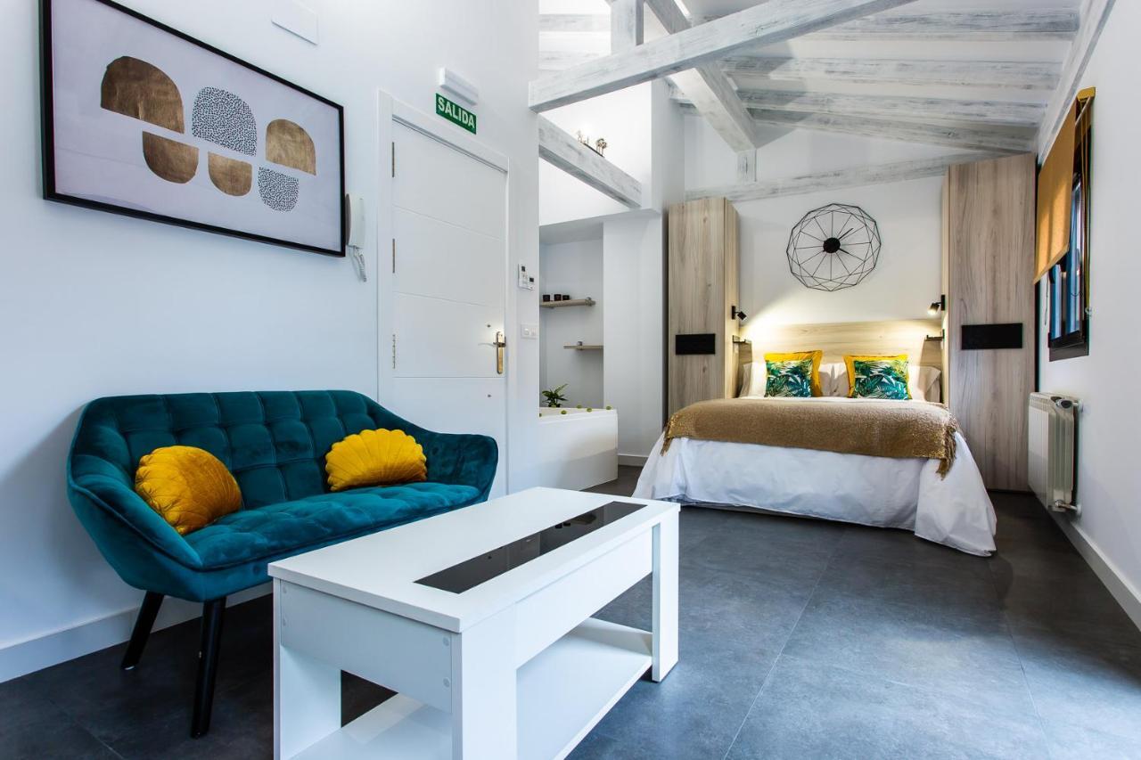 Apartamentos Hervas Suites Экстерьер фото