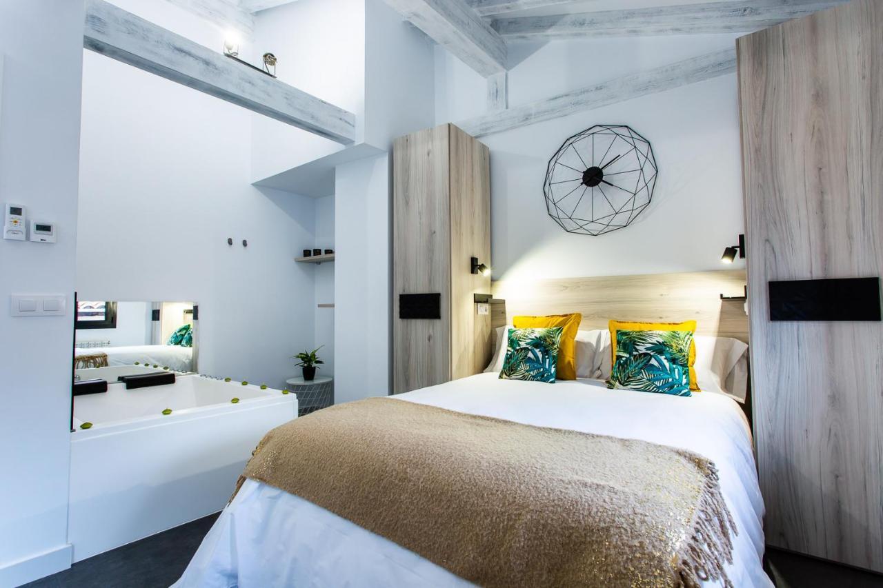 Apartamentos Hervas Suites Экстерьер фото